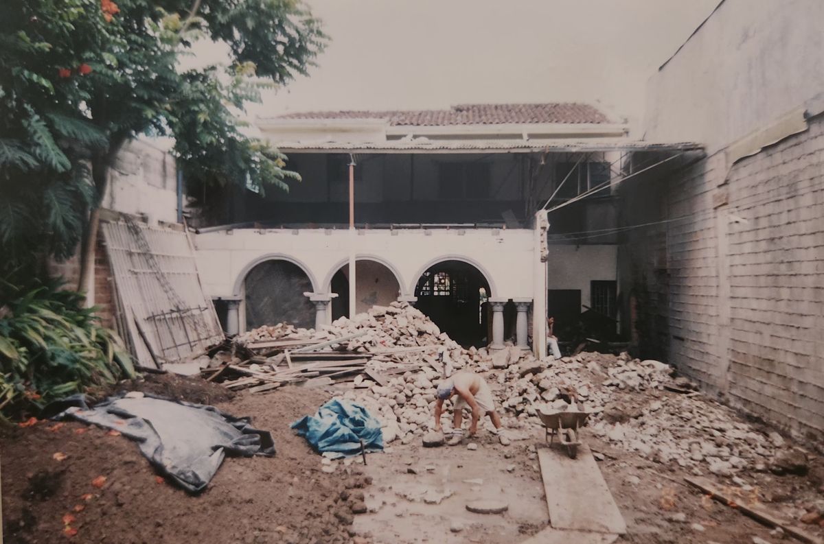 Hotel Colonial 2002 1